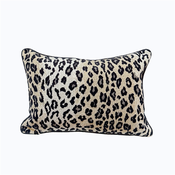 LMA Pillow #7 Snow Leopard 14" x 20"  